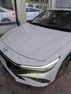 هیوندای ئەلەنترا